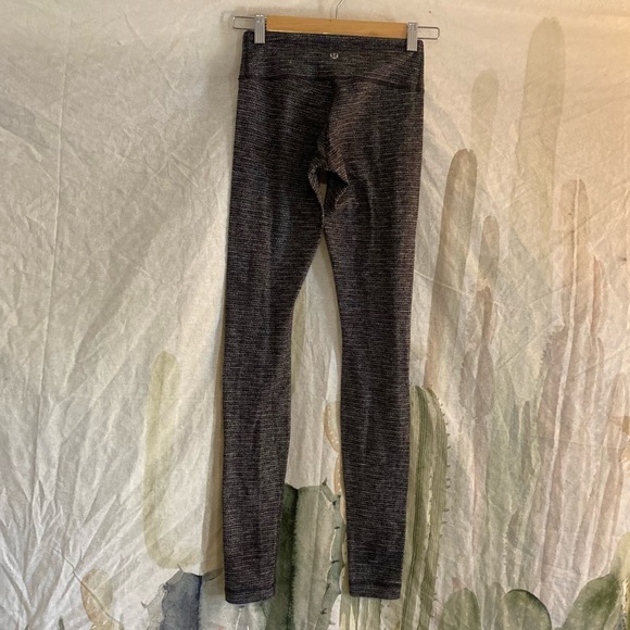 Lululemon Wunder Under Leggings 🌵4 - Picture 6 of 12